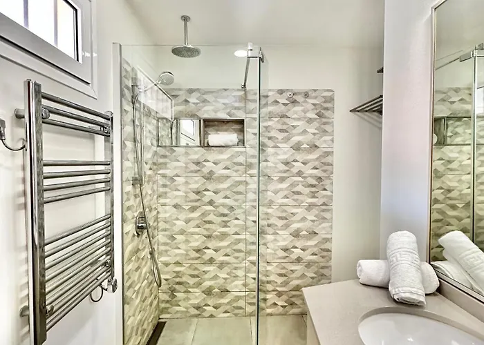 Torres De Yomely - Y14a