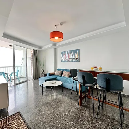 Torres De Yomely - Y14a 아파트 플라야데라스아메리카스